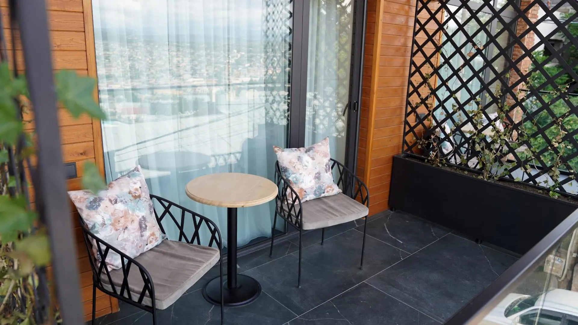 Hotel Tiflisi Inn  Tbilisi